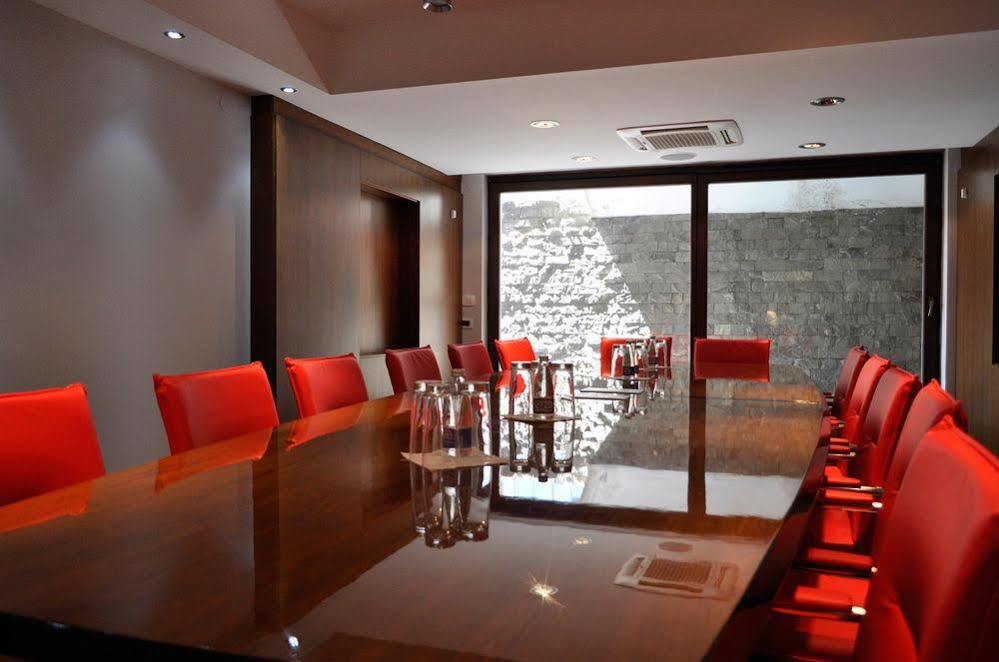 Hotel Dolce International 스코페 외부 사진